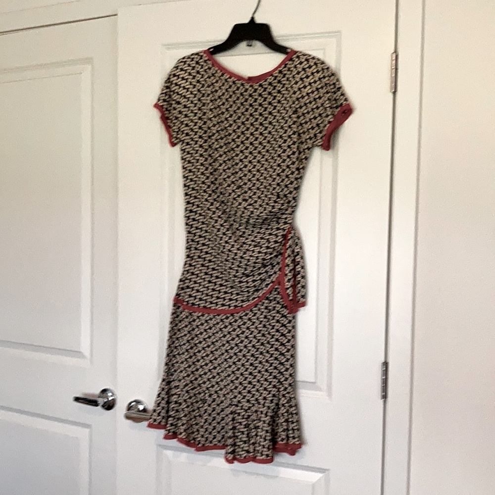 100% Silk Vintage Oscar de la Renta Dress